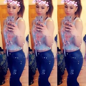 Meet your Posher, Roxana